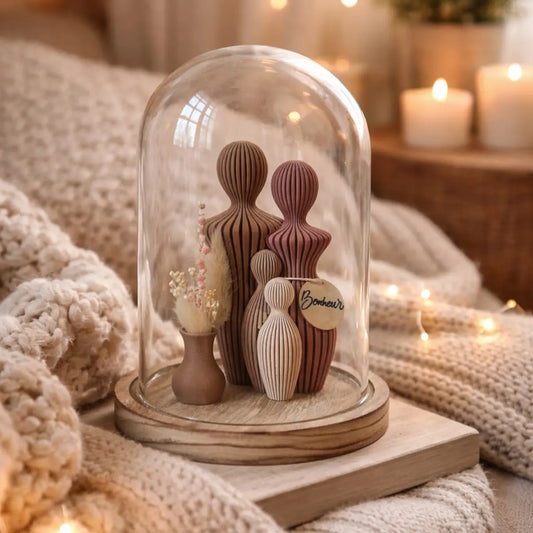 The Lamora Linea Legacy (under Glass)
